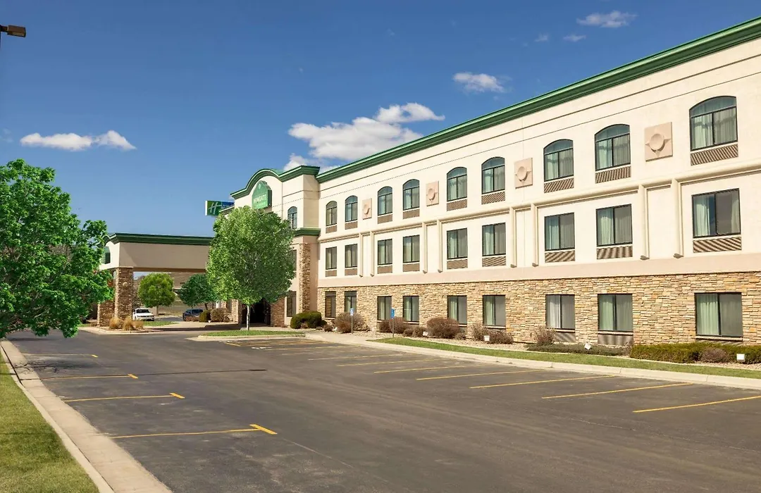 Wingate By Wyndham Gillette-1